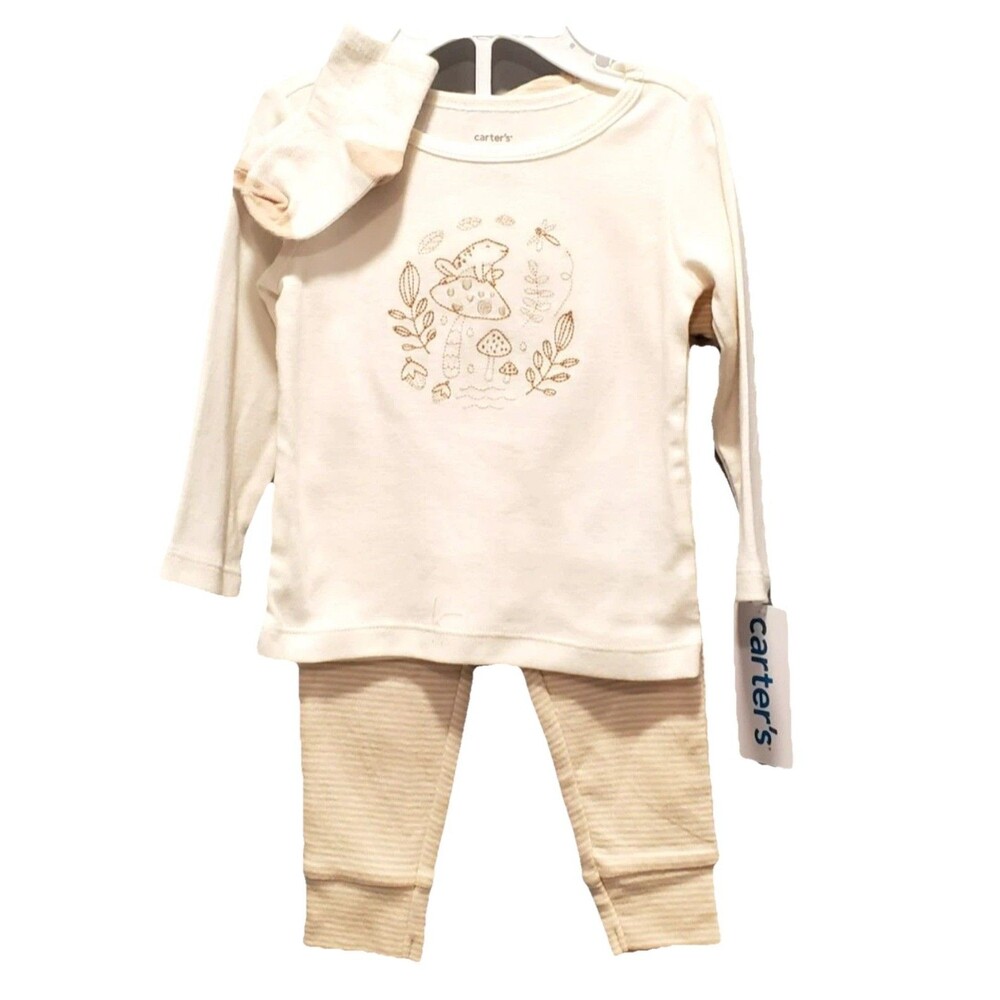 NWT Carter's Baby 4 Piece Frog Top Pants Hat & Socks Set 6 Months